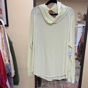 We The Free Lightweight Hooded Long Sleeve Top in Pale Yellow